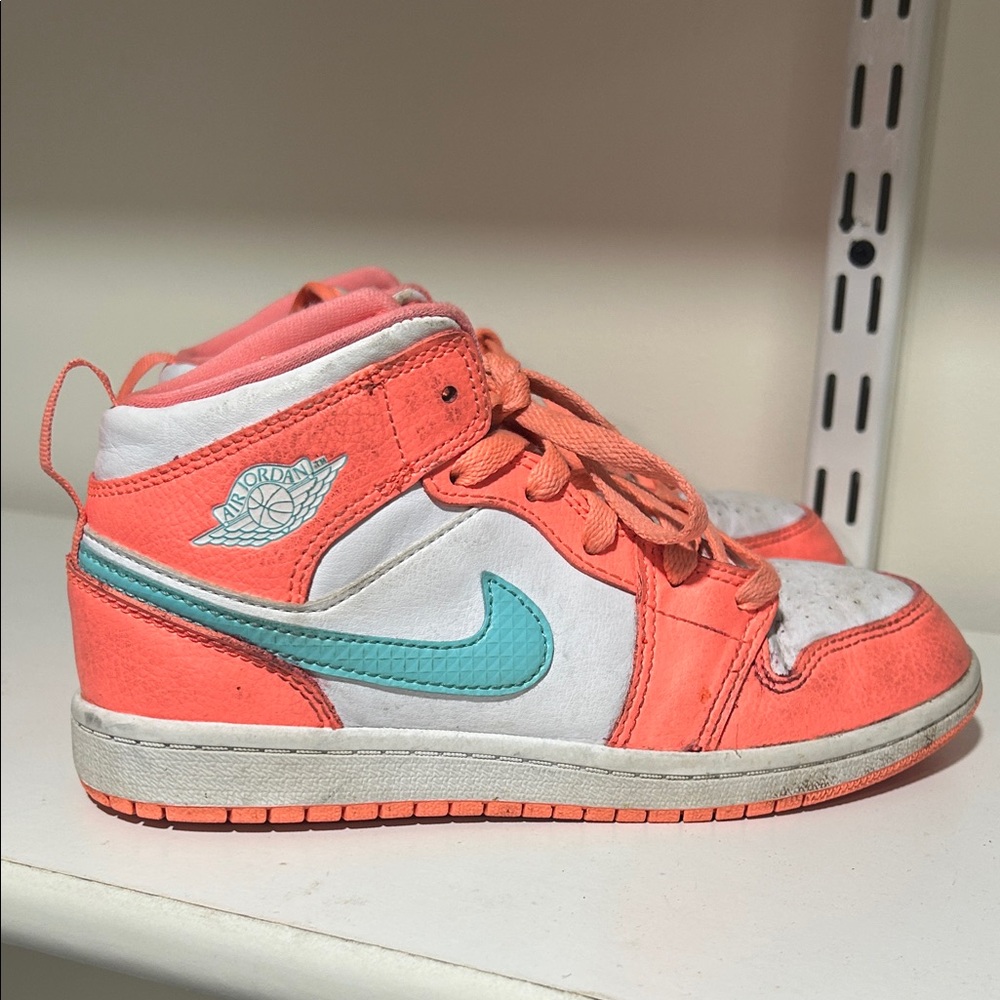 Nike Kids' Coral and Teal Sneakers - Picture 4 of 6